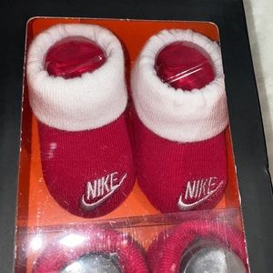 🎉 Nike Newborn Infant Booties 0-6 Months NIB